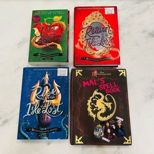 Disney Descendants Book Set
